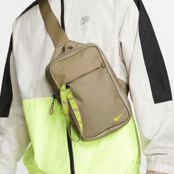 Nike essentials sling pack Clearance